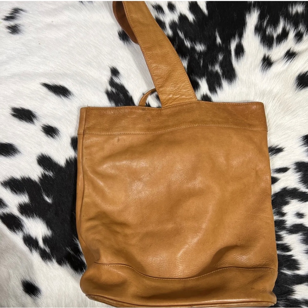 TANO Leather Hobo Slouchy Purse Shoulder Bag X-Large GUC sling backpacks